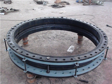 脫硫管道中的橡膠接頭